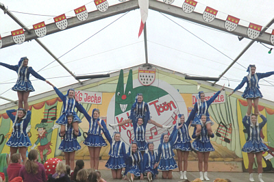 Die Tanzgruppe Blue Velvet aus Bad Bodendorf