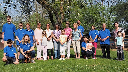 Bad Bodendorfer Theatergruppe Mutabor unterst�tzt Schwanenteich