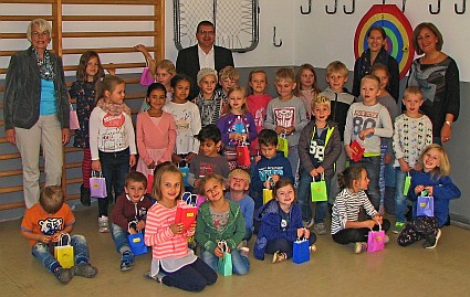 Begr��ung der Erstkl�ssler